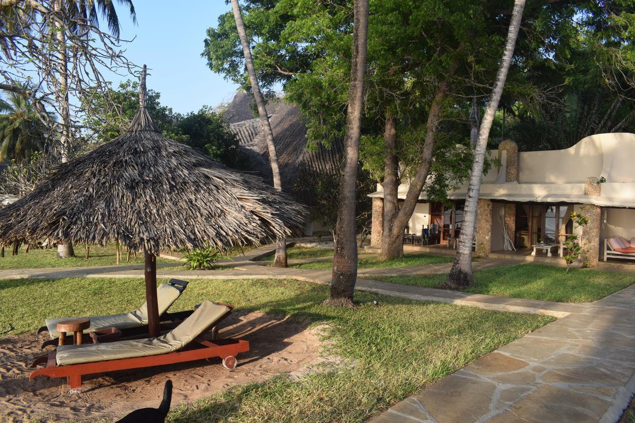 Afrika Pearl & Spa Diani Beach Exterior photo