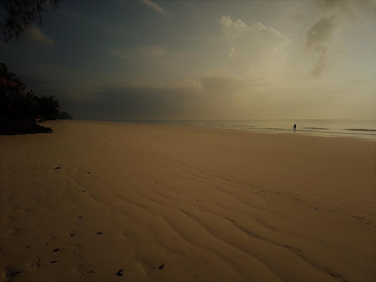 Afrika Pearl & Spa Diani Beach Exterior photo